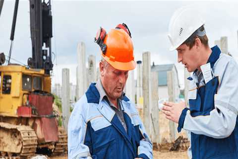 What should be included in a construction contract?