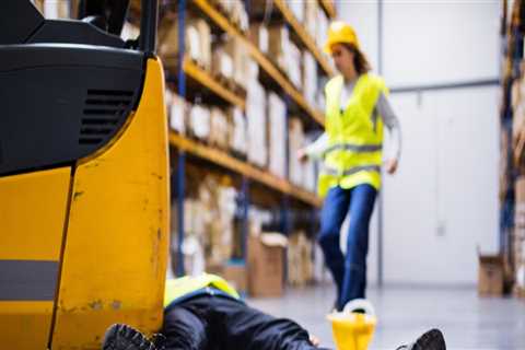 What are 6 common workplace accidents?