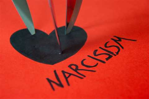 Stages of Divorcing a Narcissist: Essential Steps and Guidance